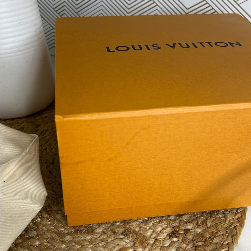Authentic Louis Vuitton Monogram Eclipse black/grey reverse XS Keepall-Unisex - Picture 17 of 17
